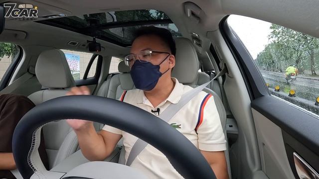 【新車試駕】Volvo V60 T8 Recharge Inscription｜動能 / 續航大躍進 雙動能協奏曲【7Car小七車觀點】 смотреть онлайн