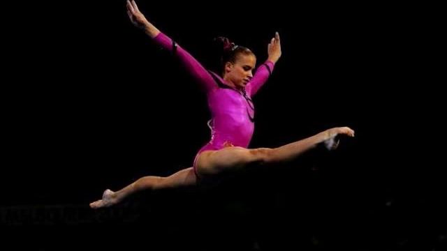 Gymnastics Floor Music - Clubbed To Death (Matrix) смотреть онлайн