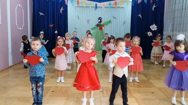 танец МАМИНО СЕРДЦЕ смотреть онлайн