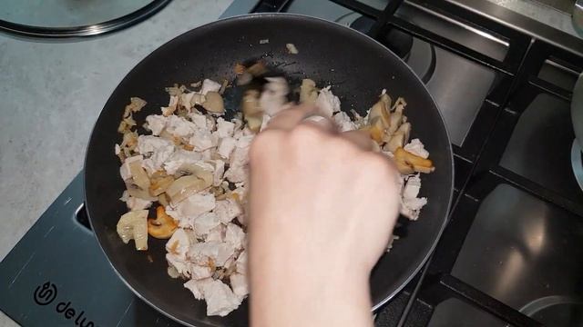 Жюльен | Жульен в хлебе - Жульен из грибов и курицы