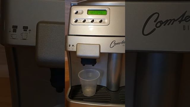 Mio Star Comfesse making coffee смотреть онлайн