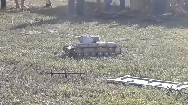 #techfest 18-19.09.17 лавина радиоуправляемая модель танка. Стреляет смотреть онлайн