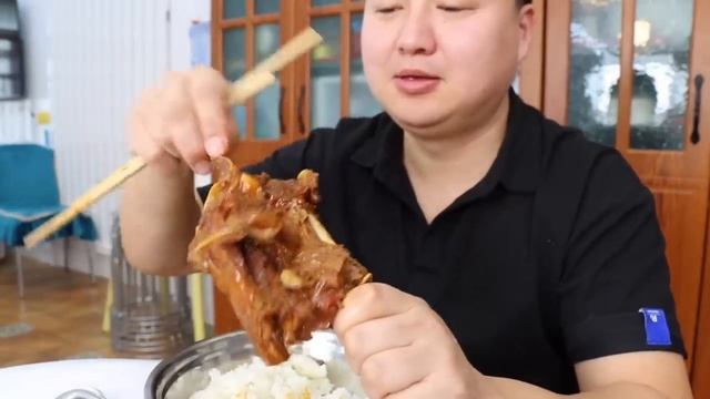 10 catties of lamb chops, Ah Qiang made red stewed lamb,which is enjoyable! Super Satisfying Mukban смотреть онлайн