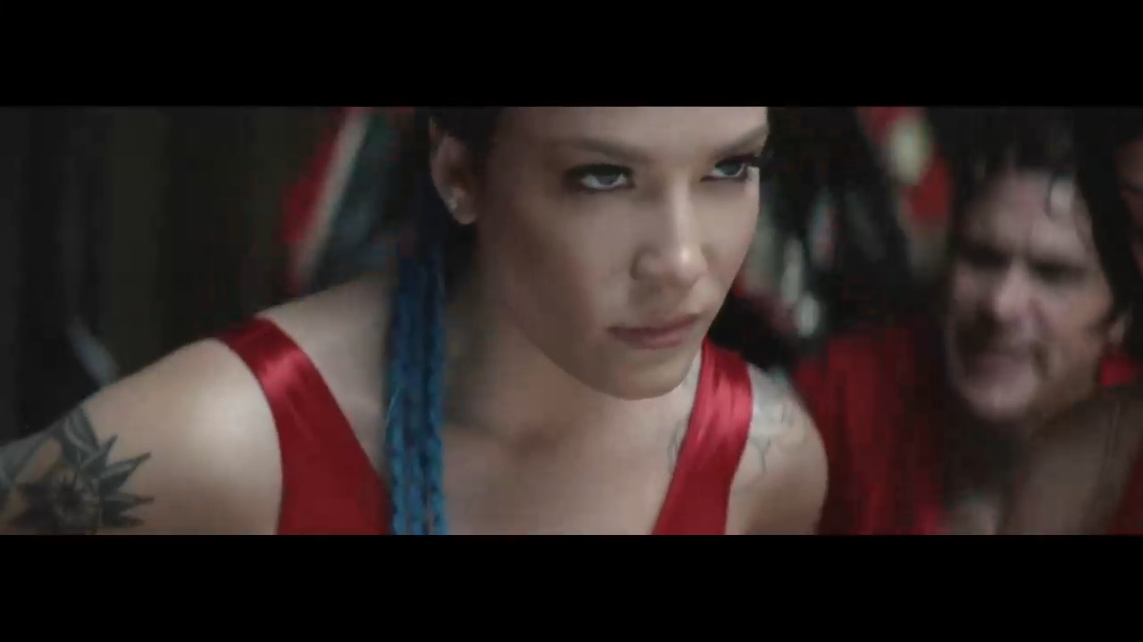 Halsey - Strangers ft. Lauren Jauregui *2018 Official Video* смотреть онлайн