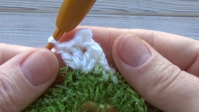 Рождественский веночек крючком // мастер-класс Toyfabric