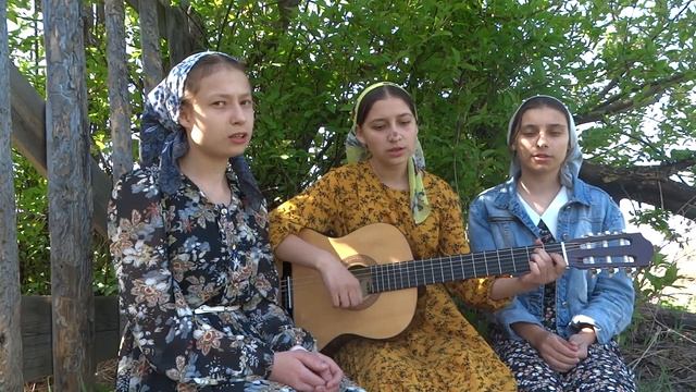 Христианское пение под гитару "Плачет дерево" Церковь Красного Яра смотреть онлайн