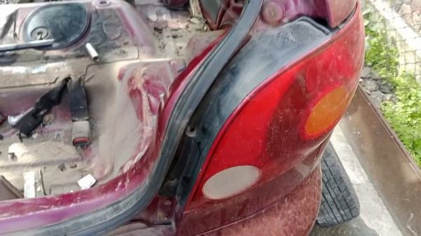 как снять задний фонарь Daewoo Matiz