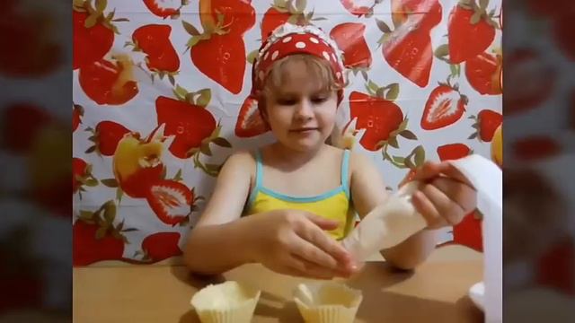 Корзиночки из белого шоколада с начинкой из мороженого смотреть онлайн