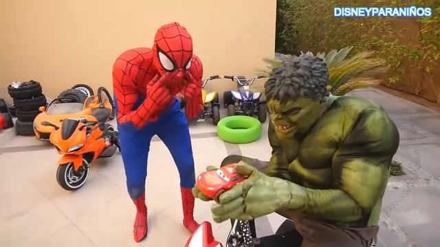 Машинка 3 Игрушки Для Детей! Палец Семьи Детские Стишки Песни Для Ребенка И Учить Цвета Для Детей смотреть онлайн