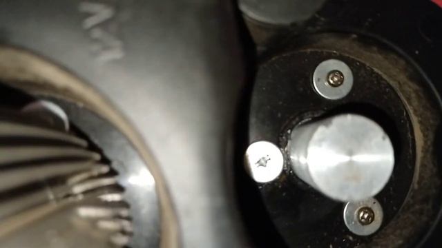 Регулювання світла Musstang Region 200. Як упустити лінзу ? смотреть онлайн