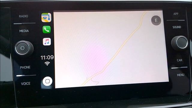 NEW VW Polo, MY2018 - Apple CarPlay short overview - pregled delovanja Apple CarPlay povezave смотреть онлайн