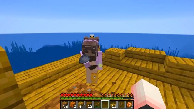 Я ЗАПЕРТ НА ПЛОТУ С БЕЗУМНЫМИ ФАНАТКАМИ! смотреть онлайн