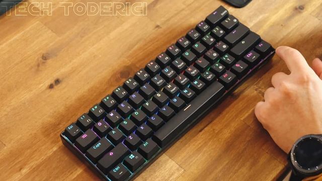 Small Blue Switches Keyboard - Royal Kludge RK61 Bluetooth / Wired смотреть онлайн