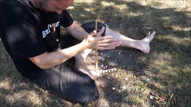 Bushcraft / primitive skills : Hand Drill смотреть онлайн