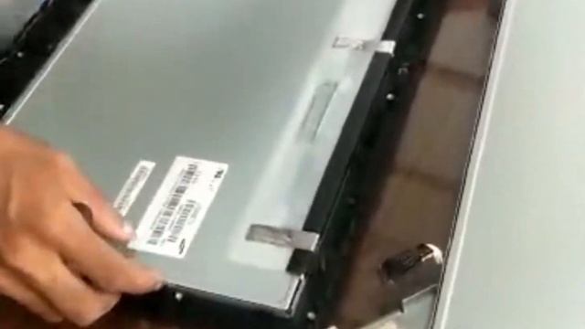 Display panel installation HP pro one 400G2 смотреть онлайн
