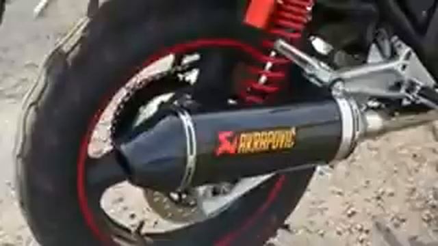Honda cb400 Akrapovic смотреть онлайн
