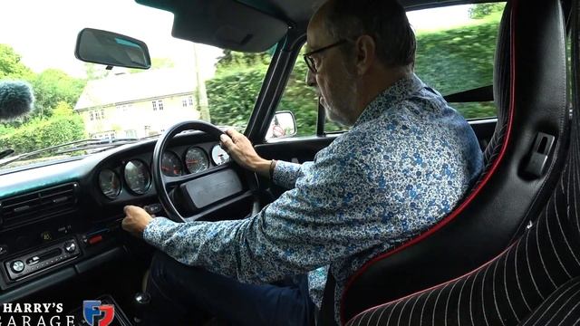 Porsche 911 Carrera Club Sport review; is this the best driving classic 911? смотреть онлайн