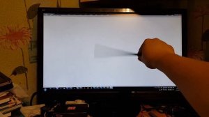 Тест монитора на мерцание. Возможно ШИМ