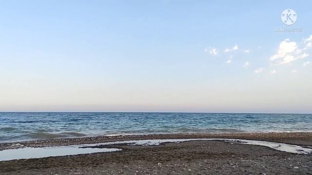 Готовлю САМСУ! Пошли на море! ?Миша РЕВЕТ! Сходили к СОСЕДЯМ! МИШУ Хотят УСЫНОВИТЬ, Его РЕАКЦИЯ!