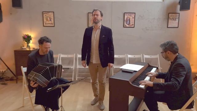 Tango Farol by Duo Ranas & Helmut at Atelier SOL смотреть онлайн