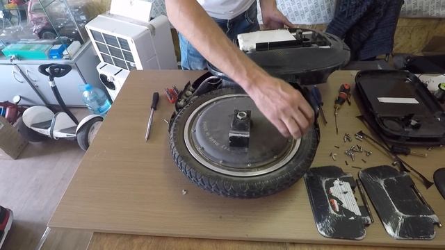 Ремонт моноколеса GotWay Tesla v2 (замена камеры). смотреть онлайн