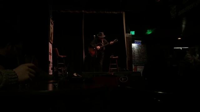 Brady Perl 1/10/2018 смотреть онлайн