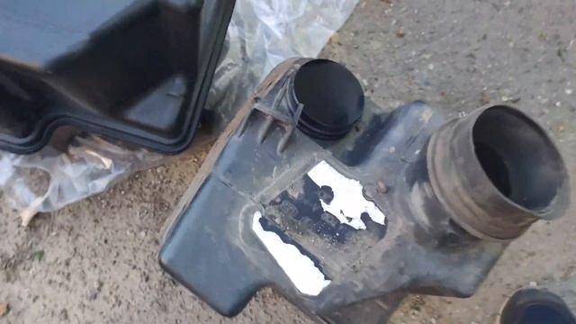 Замена резонатора воздушного фильтра лачети 1.8 смотреть онлайн