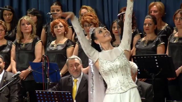 Terekeme Reqsi Gülçehre Sibel Sangu смотреть онлайн