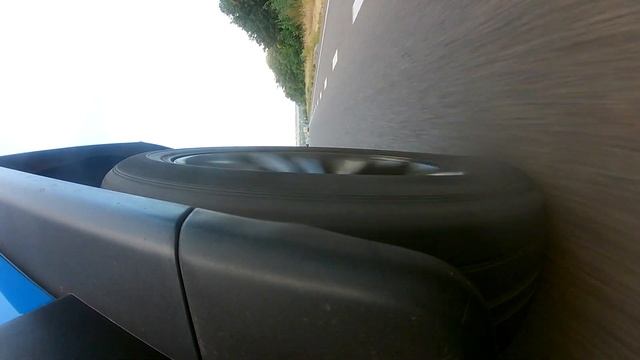 Toyota FJ Cruiser поиск биения руля при 80-100 R20 AirOn 4k Ultra HD. №2 смотреть онлайн