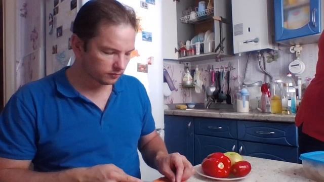 День рожденье Жени - ГОТОВИМ РОЛЛЫ смотреть онлайн