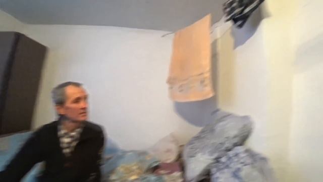 СКАЗАЛИ ВЫГНАТЬ БЕЗДОМНОГО НА УЛИЦУ?ГДЕ ПРОПИСАН ПУСТЬ ТАМ И ЖИВЁТ//ПОЛИЦИЯ БЫЛА ПРОТИВ СЕРГЕЯ смотреть онлайн