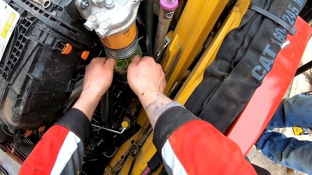 Cat 434, первое ТО. смотреть онлайн