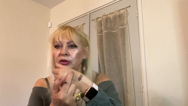 2я часть о распаковке: палетки для глаз , тени однушки и хайлайтеры смотреть онлайн