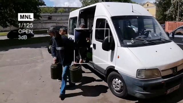 Кормление бездомных смотреть онлайн