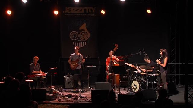 Vladimir Kostadinovic Group @ Jazzinty смотреть онлайн