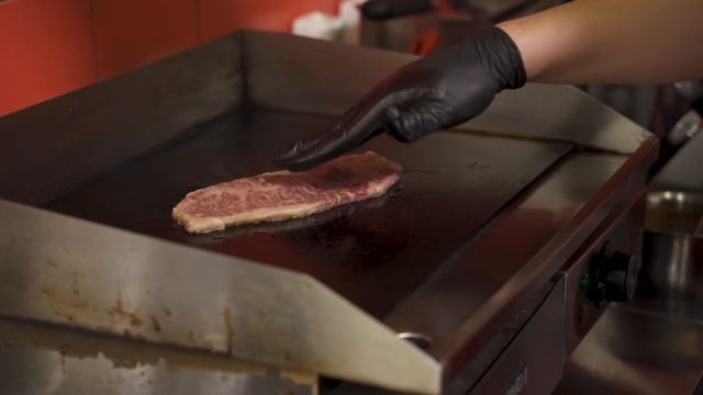 Техасский брискет и японский стейк за 6000 рублей смотреть онлайн