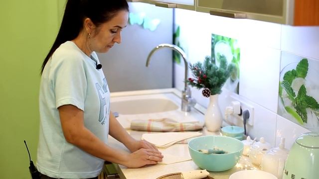 Закусочные рулетики из лаваша. Быстрая и легкая закуска! смотреть онлайн