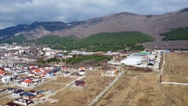 Полет над Геленджиком р-н школы №6 смотреть онлайн