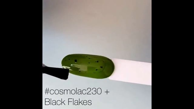 ХИТ маникюр перепелиное яйцо | Матовый топ CosmoLac Black Flakes смотреть онлайн