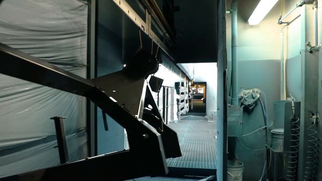 Sulky Factory Tour смотреть онлайн
