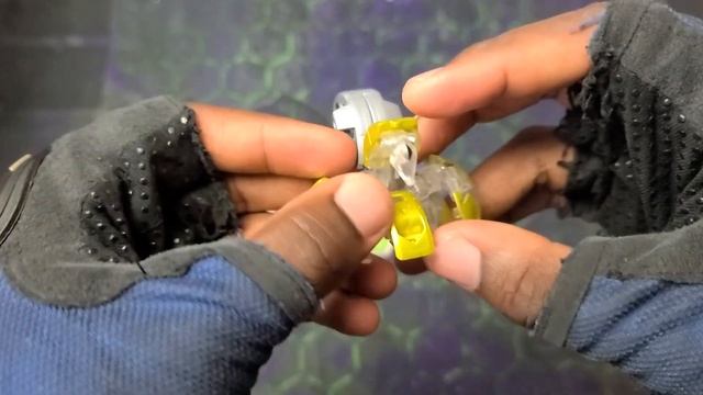 NEW BAKUGAN GEOGAN RISING DIAMOND PINCITAUR ULTRA UNBOXING! смотреть онлайн