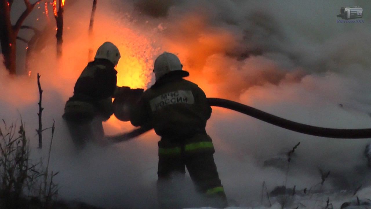 Пожар в Новороссийске в 14 мкрн 29 октября 2016 / fire in Novorossiysk смотреть онлайн