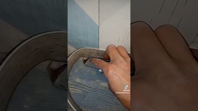 Легкий способ подрезки линолеума смотреть онлайн