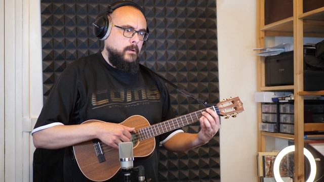 Sakura (fingerstyle Ukulele) смотреть онлайн