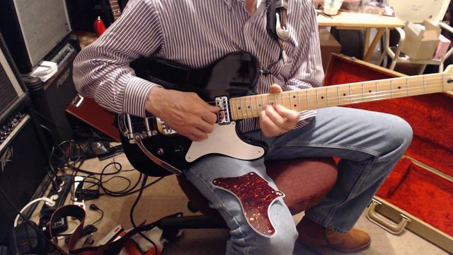 Squier VM Cabronita Telecaster w/ Bigsby Quick Review for TDPRI смотреть онлайн