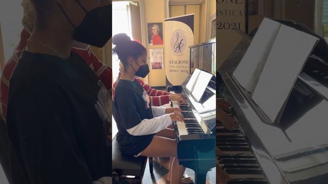 Anton Diabelli.”Andante Cantabile” dai duetti melodici op 149,n15.Alexia Selva e Tommaso Grandi 🎹. смотреть онлайн