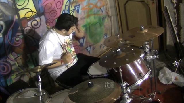 no one knows queen of the stone age (drum cover) by antonio piga.wmv смотреть онлайн