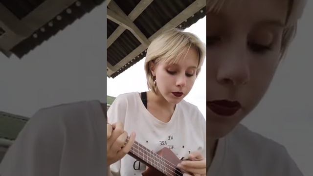 Алена Швец - Бьет значит любит (кавер) смотреть онлайн