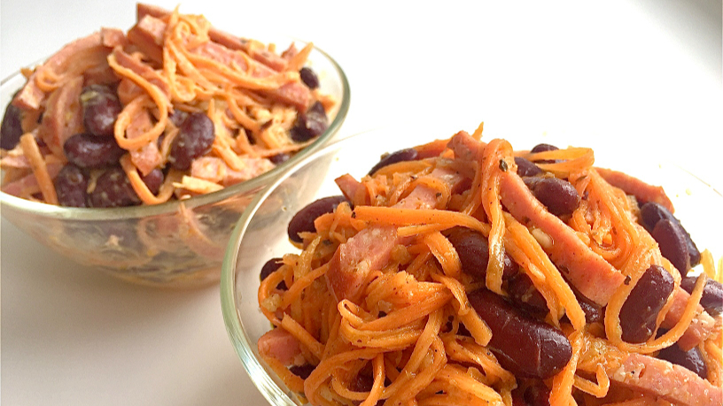 Быстрый салат с фасолью и колбасой. 5 минут и готово.mp4 смотреть онлайн