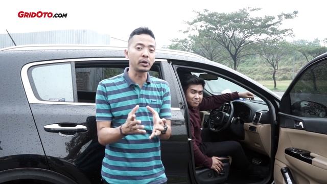 Kia Sportage GT Line VS Hyundai Tucson XG | Komparasi | GridOto | Part 1 смотреть онлайн